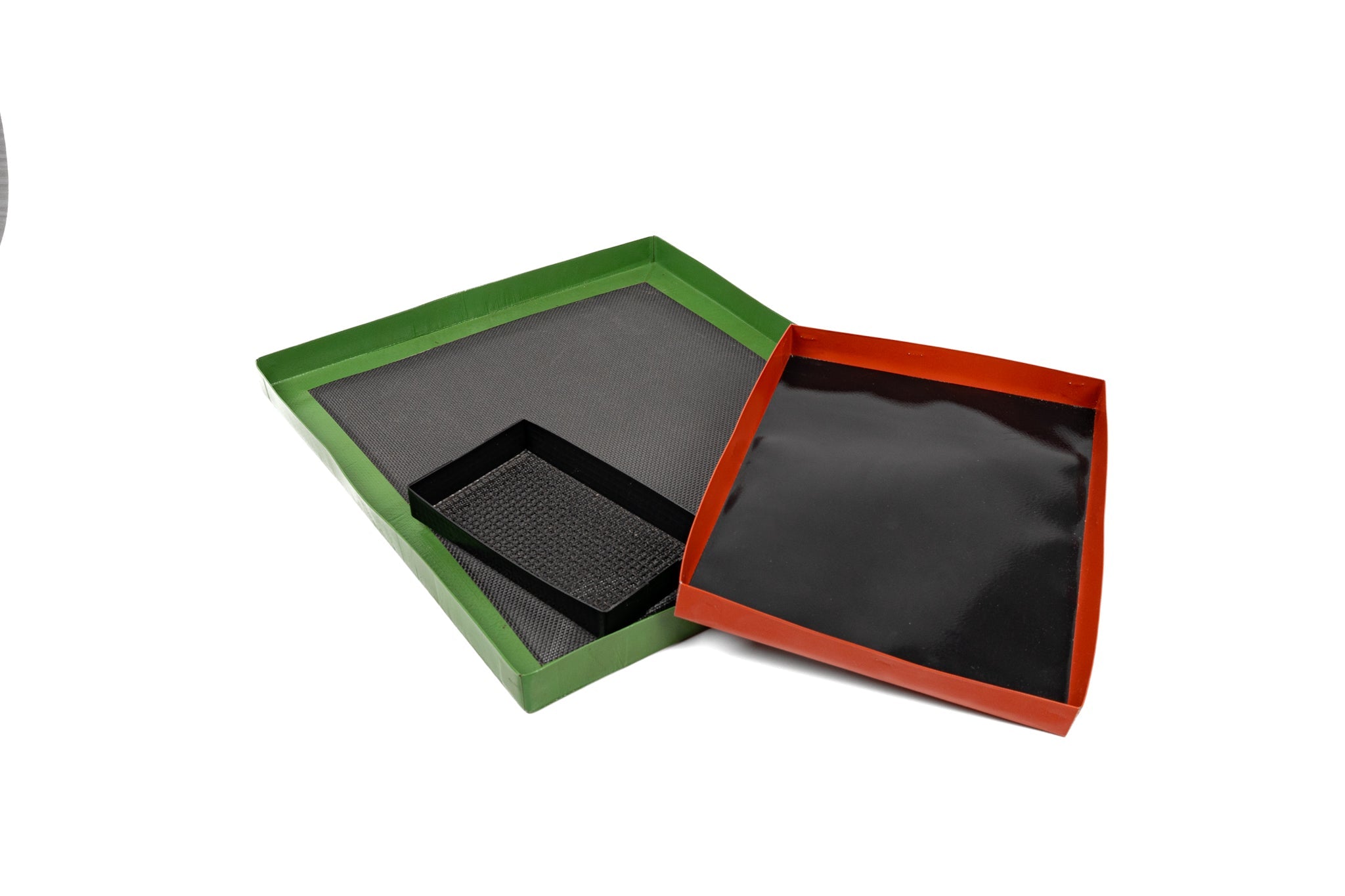 Mesh vs Solid Trays for High-Speed Ovens: Which Do You Need?